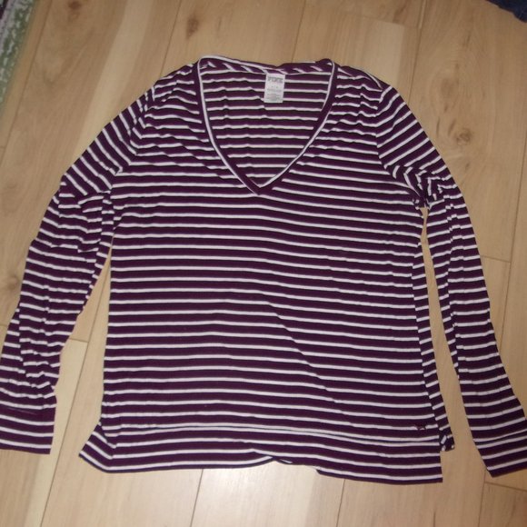 PINK Victoria's Secret Tops - PINK Victorias secret size large womens tee shirt long sleeved shirt vs